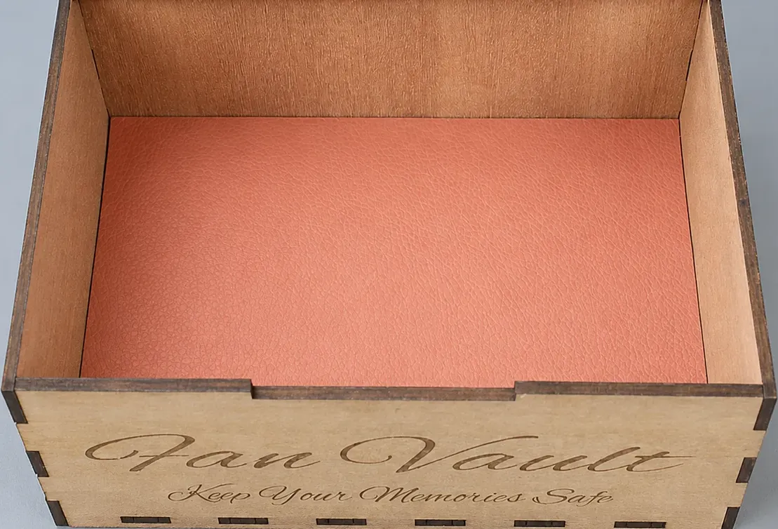 Red-brown Fan Vault inlay